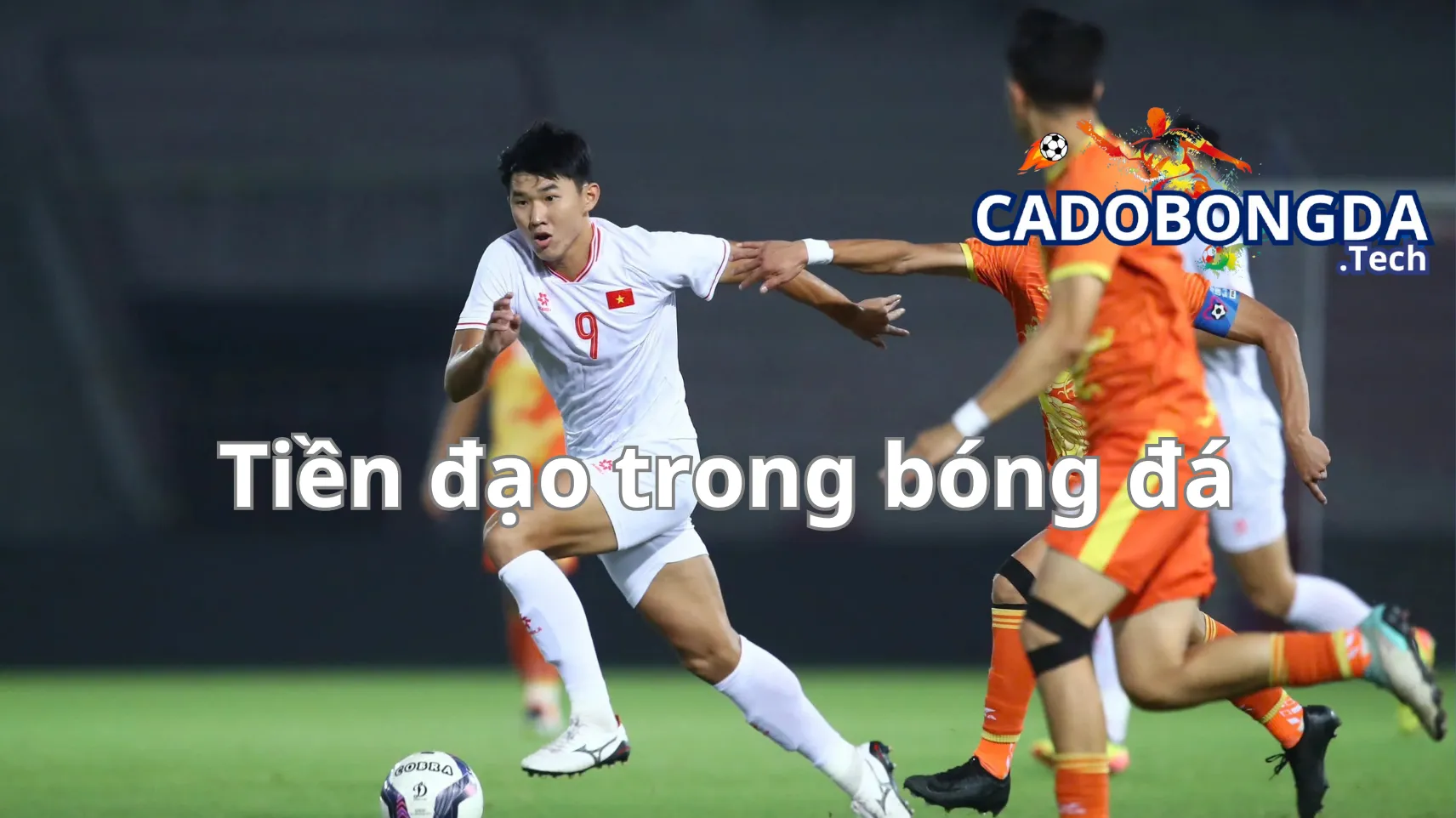 Vai trò quan trọng hàng đầu của tiền đạo trong bóng đá là gì?