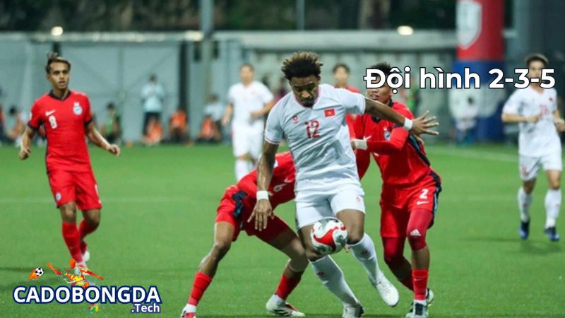 Những đội bóng thành công với đội hình 2-3-5 Những đội bóng thành công với đội hình 2-3-5